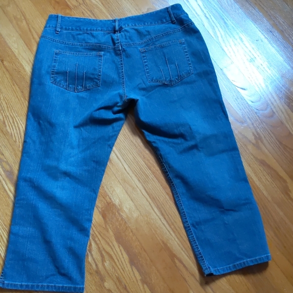 Armor Jean capris - Picture 2 of 4